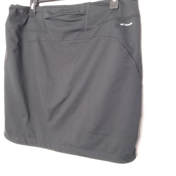 Columbia black skorts size large - Picture 5 of 7